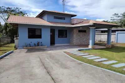 Image de King House| Private House, between David and Boquete| Fast WiFi | Pet Friendly