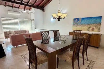 Image de Spacious 3-bedroom apartment in Crespo  Cartagena with Ac