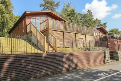 Image de High Lake View Lodge, pet friendly, with pool in Windermere