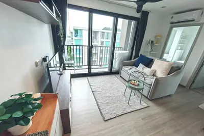 Image de Chambre d'hôtes sympathique dans le centre de Phuket avec piscine et salle de sport