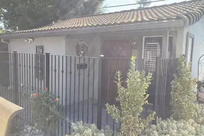 Image de Soothing cottage in the heart of Silicon Valley.