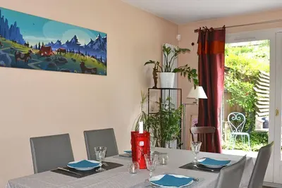 Image de Cottage au calme avec piscine privée à 5 mn du lac en voiture