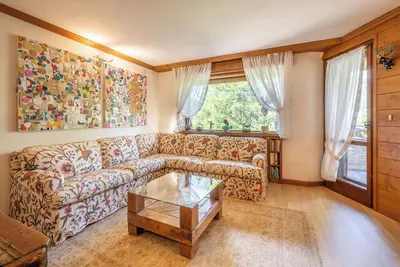 Image de Cozy 3 bedroom with beautiful view and access to garden