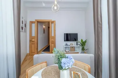 Image de Acme Studio 1