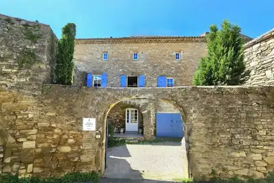 Image de Mas du Xviii de vignerons en pierres, avec piscine privée proche d' Uzés