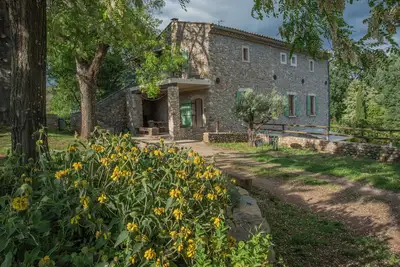 Image de Les Cézennes - Gite familial avec piscine