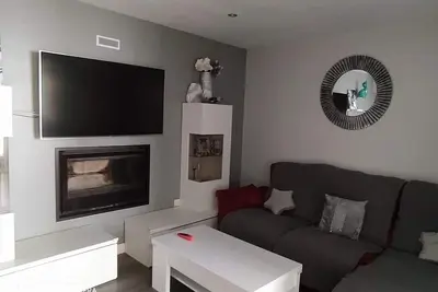 Image de Maison de vacances « Alojamiento Patricia » avec vue montagne, terrasse privée et wifi