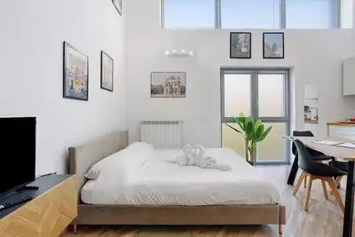 Image de Appartement Design Navigli Milan – Télétravail et Apéritif