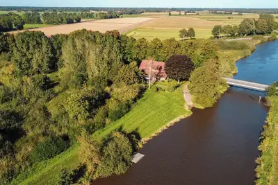 Image de Spacious apartment on the river Aper-Tief directly on the dike in East Frisia