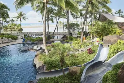 Image de Hawaiian Escape - Grand Waikikian- 2 Bedroom Plus with Partial Ocean View