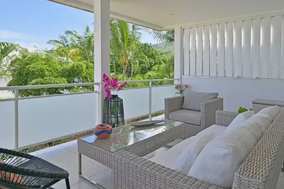 Image de \"Eleusis\", la perle de Lorient à St-Barth