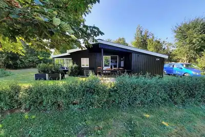 Image de Nature peace and coziness near forest and beach