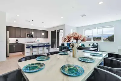 Image de Velvet Sands on the Lake