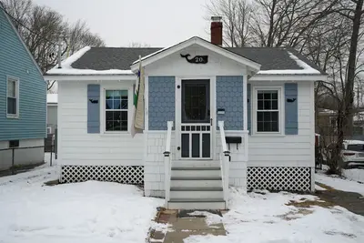 Image de Soothing 2-bedroom cottage with Sauna in Old Orchard Beach