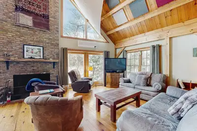 Image de Lakefront house w/ mountain views, waterfront, gameroom, gym, a/c, w/d