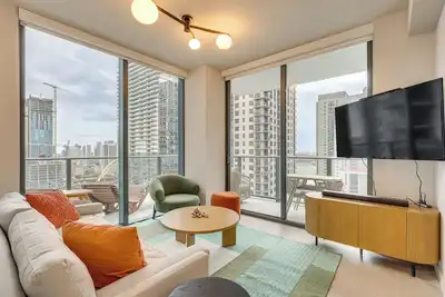 Image de Luxe High-Rise Living! Crosby Condo w/ Ocean View