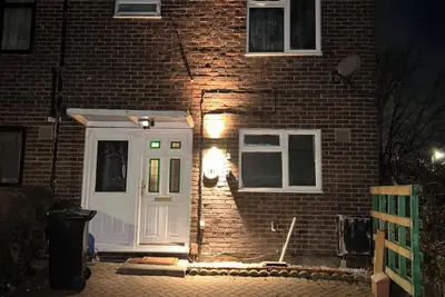 Image de Charmante maison de 4 chambres à louer à Basildon, Royaume-Uni