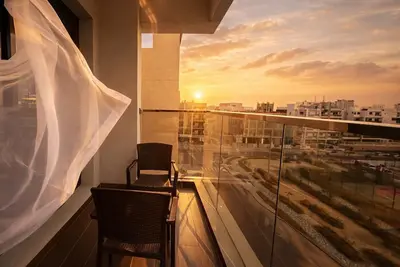 Image de Stylish & Cozy 2br Apartment in Liwan 2