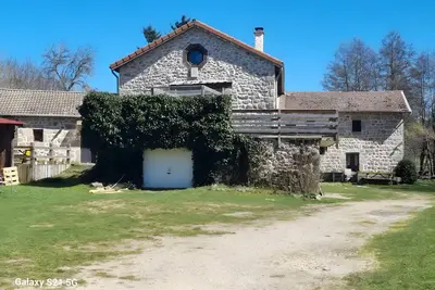 Image de Gîte « Gite Du Moulin De Gorre » avec jardin partagé et Wi-Fi