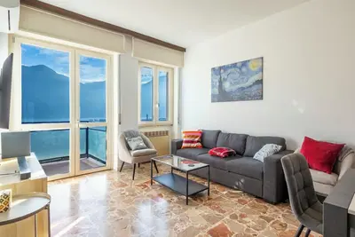 Image de Joli appartement pour 5 personnes avec climatisation, Wifi, Tv, balcon et animaux admis