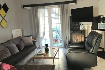 Τζιμ Βίλα\nandravida