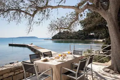 Image de Maison de vacances privée avec bain à remous, Wifi, climatisation, Tv, terrasse, animaux admis