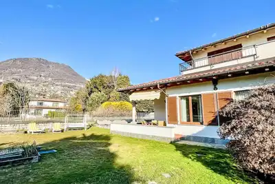 Image de Joli appartement pour 4 personnes avec Wifi, Tv, patio et vue panoramique