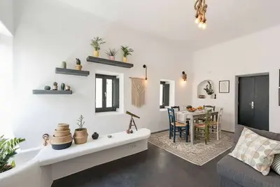 Image de Dionysos Wine Authentic Stay 2 Bd Santorini Home