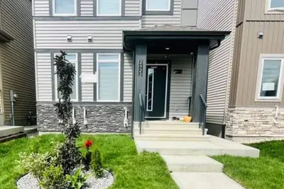 Image de Luxury Family-Friendly 2-Bedroom Suite in Stillwater Nw Near Henday & Wem