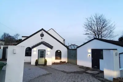 Image de Detached, newly converted annex with private entrance and free parking