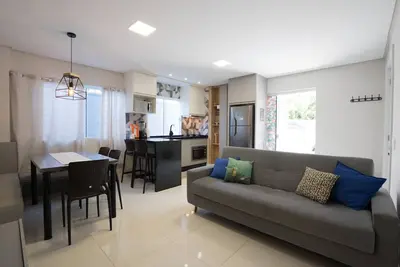 Image de Incrível Apto beira-mar perto do Beto Carrero