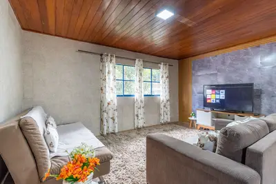 Image de Casa com Wi-Fi e garagem a 400m do Museu Imperial