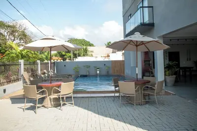 Image de Apto com 2 suítes a 100m do Japaratinga Resort