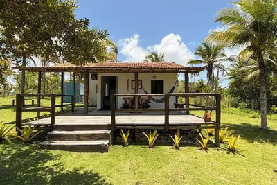 Image de Casa Coqueiral: Refúgio de Lazer a Passos da Praia