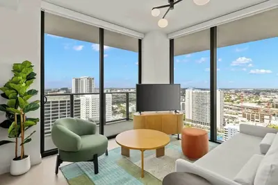 Image de Luxury Downtown Miami Condo | Pool+HotTub+Gym