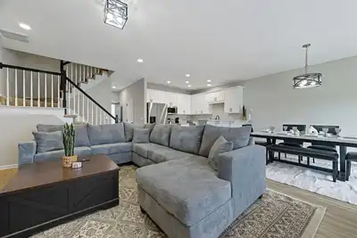 Image de The Meridian: Sunrise Escape in Hampton