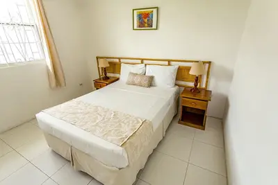 Image de sland-Style Apartment with Easy Access to the South Coast | 2 Units