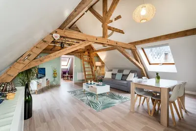 Image de Appartement \"Au Coeur De Notre Vallée\" spacieux, lumineux et moderne