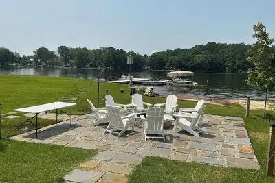 Image de Lake Oconee Waterfront Retreat - 4bd/4ba with Pool, Spa, Dock, Ping-Pong & More!