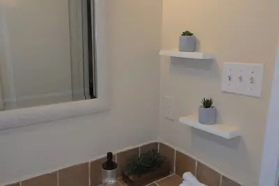 Image de Serene 3-bedroom townhome in charming Laredo