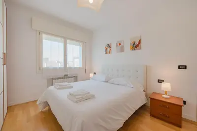 Image de Poppy's Flat - 10 min from Venice & Train Station