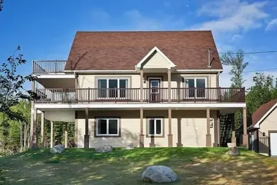 Image de Le Boisia - Chalet - Spa - 5 Ch.