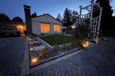 Image de Enchanting 2-bedroom bungalow in charming Burien