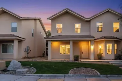 Image de 3-bedroom townhome in pleasant Mesquite with Ac for relaxing stays