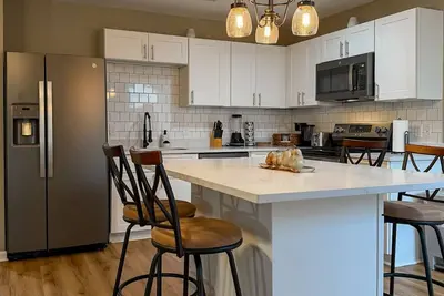 Image de The Bassett Bungalow - A