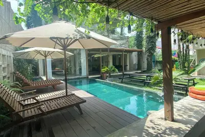Image de Villa có hồ bơi riêng mang phong cách Địa Trung Hải ngay tại trung tâm Hà Nội