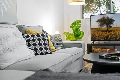 Image de Spacieuse maison de 3 chambres dans le quartier verdoyant de Paddington