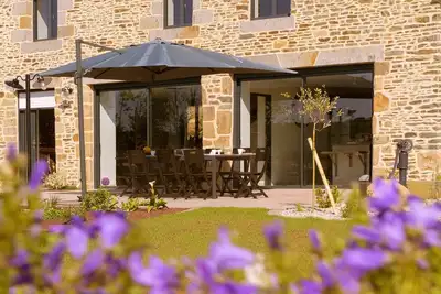 Image de Maison de vacances « Gîte Du Bois » accessible aux personnes à mobilité réduite avec jardin privé