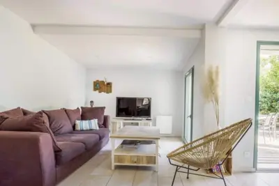 Image de Paisible maison à 2 pas du Bassin (Ares)