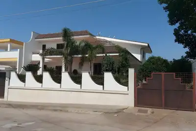 Image de Maison de vacances 'Dall'alba Al Tramonto' avec terrasse privée, Wi-Fi et climatisation